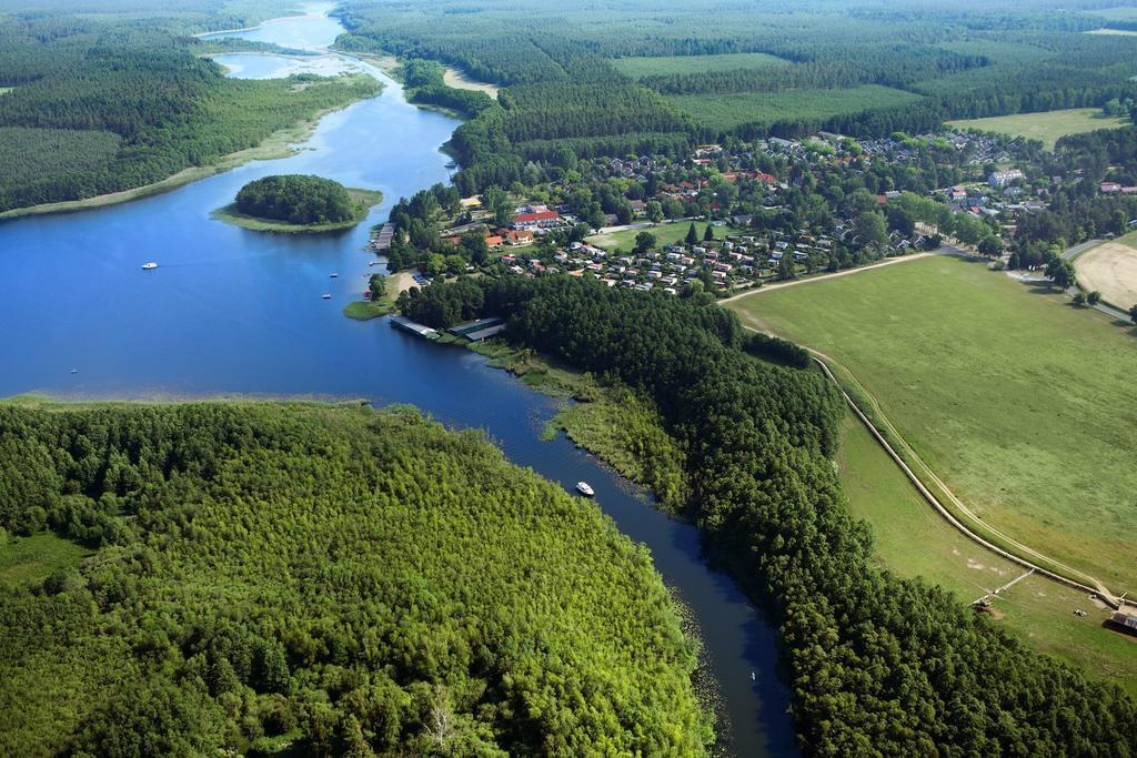 Ferienpark Миров Экстерьер фото